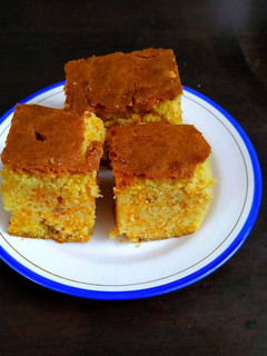 மாயிஸ்ட் முட்டையில்லாத கேரட் கேக் செய்முறை முக்கிய புகைப்படம்