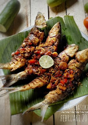 Foto resep Bandeng Goreng Sambal Keropok & Tips Agar Tulang Bandeng Tidak mengganggu