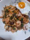 สปาเก็ตตี้กะเพรากุ้ง