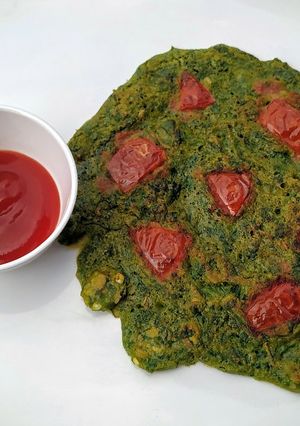 A picture of Spinch tomato chila.