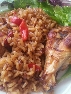 Una foto de Arroz con pollo