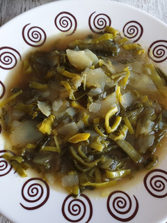Una foto de Sopa de hojas de puerro (parte verde) con patata
