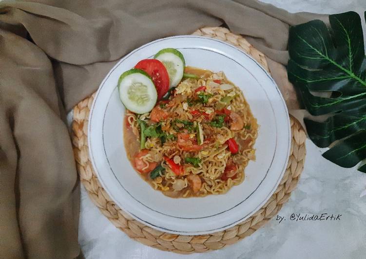 Resep Mie Instan Goreng Nyemek Bikin Ngiler