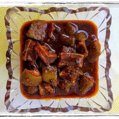 A picture of Mango Pickle.