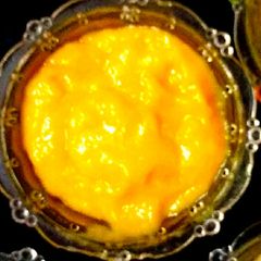 A picture of Mango puree.