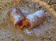 A picture of pastry cake