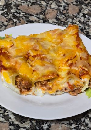 Una foto de Canelones de pollo y foie-gras
