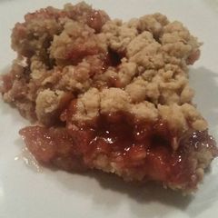 A picture of Strawberry Crumble.