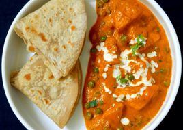 Shahi paneer matar masala