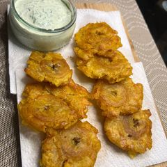 A picture of 🍌Tostones🍌.