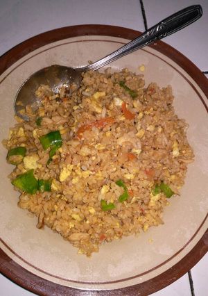Foto resep Nasi goreng maknyoos