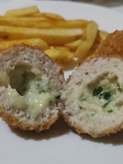 Kijevi csirkegolyó recept fotója