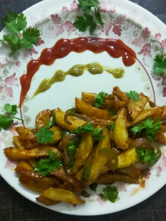 चिल्ली पोटैटो (Chilli Potato recipe in Hindi) रेसिपी मुख्य फोटो