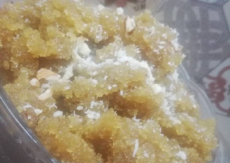 Gur and soji ka halwa