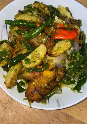 Foto resep Ayam Kentang Balado Ijo