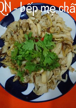Hình của món Nấm bào ngư xào sả ớt chay.