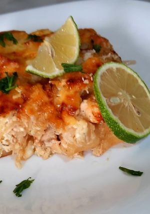A picture of Potato gratin with chicken strips.