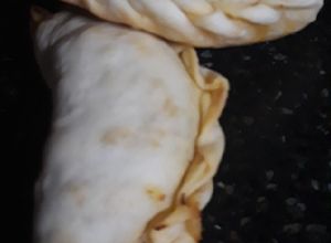 Una foto de Empanadas de cebolla y choclo🌽