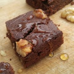 A picture of Walnut Ragi Brownie.