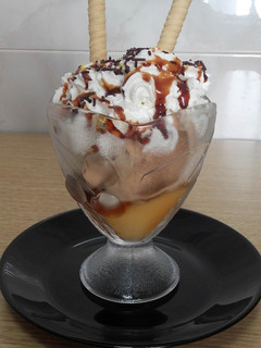 Una foto de Copa de helado (pijama)
