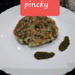 A picture of Sabudana thali peeth.