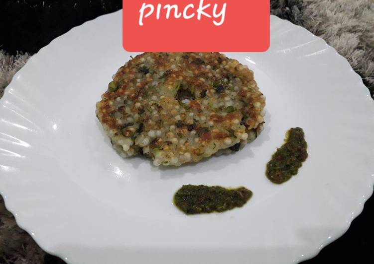 Recipe of Ultimate Sabudana thali peeth | Easy Recipe For One