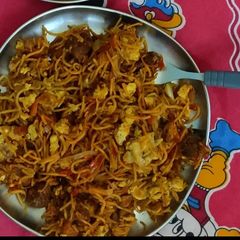 A picture of Chow Mein.