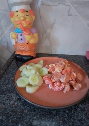 Una foto de Mi ensalada favorita 😍 (1) 🍅