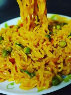 मसाला मैगी रेसिपी मुख्य फोटो