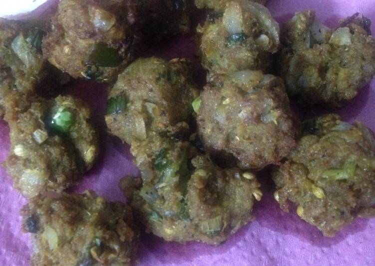 Bajray ke jhatpat kababs