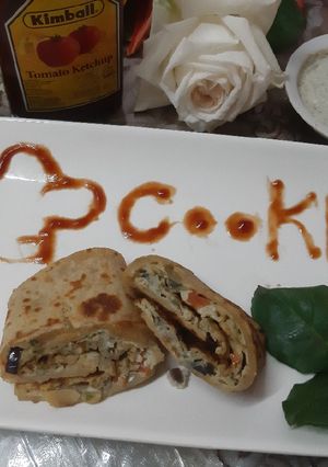 A picture of Omlate, Roti,Sendwich.