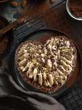 Crostata senza cottura con crema al cioccolato