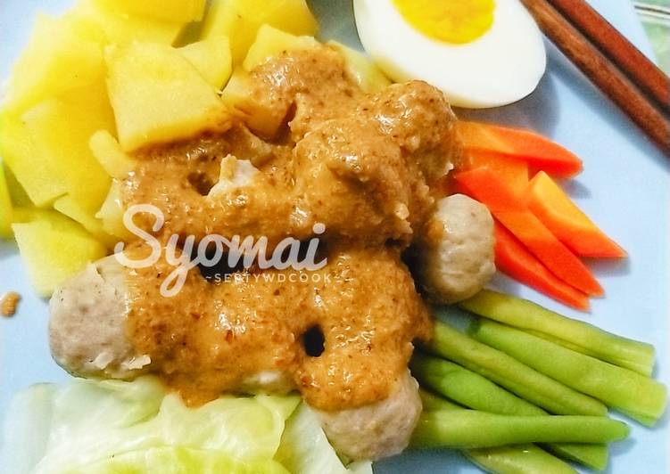 Langkah Mudah untuk Menyiapkan 0039. Syomai ala septi 🥗🥣, Bisa Manjain Lidah