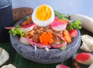 Foto resep Pical Padang Lontong Singkong & Mie Lobak