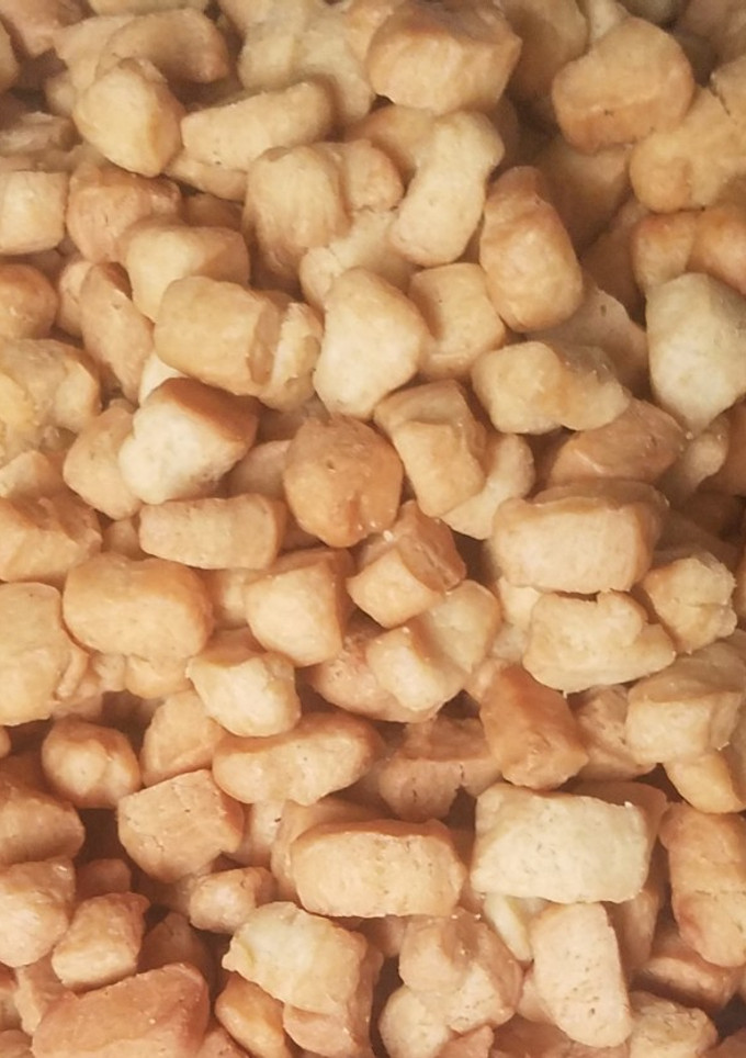 A picture of Chin chin.