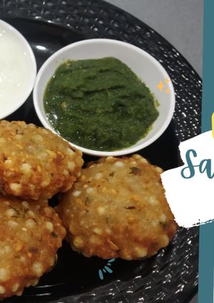A picture of Sabudana Vada.