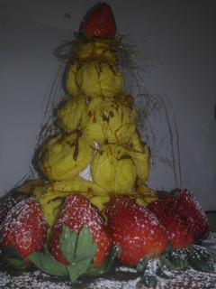 Una foto de Masa choux - Croquembouche😳✨👌
