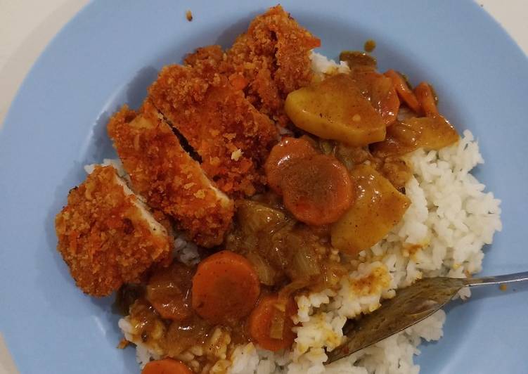 Cara mudah mengolah Japanese Chicken Curry with Bumbu Kari Indofood Simple, Lezat