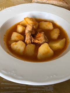 Una foto de Estofado de ternera con patatas