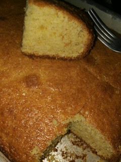 Una foto de Torta de maíz (bolo de fuba)