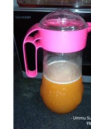 A picture of Carrot, Apple, And Pineapple Juice.