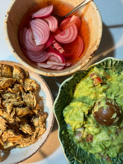 Una foto de Tacos de pollo desmechado