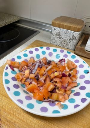 Una foto de Ensalada de tomate