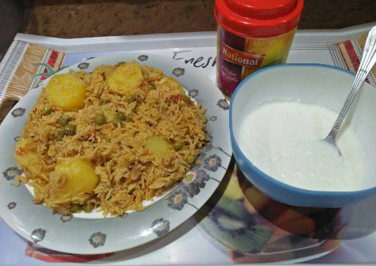 Simple Way to Cook Ultimate Alo matr tehri. #CookpadApp