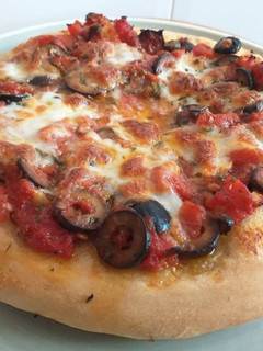 Una foto de Pizza putanesca