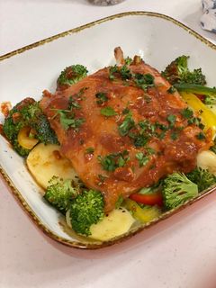 صورة لوصفة صينية سمك سالمون بالخضار