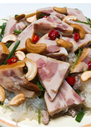 รูปของ 🍝ยำสเต็ก​แฮมหมูรมควัน🐷