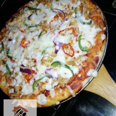 A picture of Thin Crust Pizza.