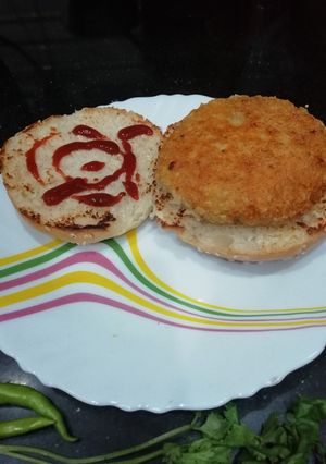 A picture of Burger with oats pattie.