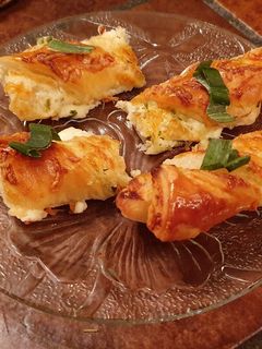 Újhagymás-sajtos csavart recept fotója